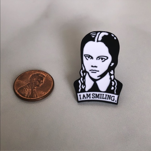 Wednesday Adams “I am smiling” Enamel Pin/Brooch - Picture 2 of 3